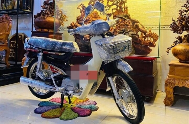 4 mẫu xe máy huyền thoại của Thái Lan từng khiến dân Việt mê mẩn - 1