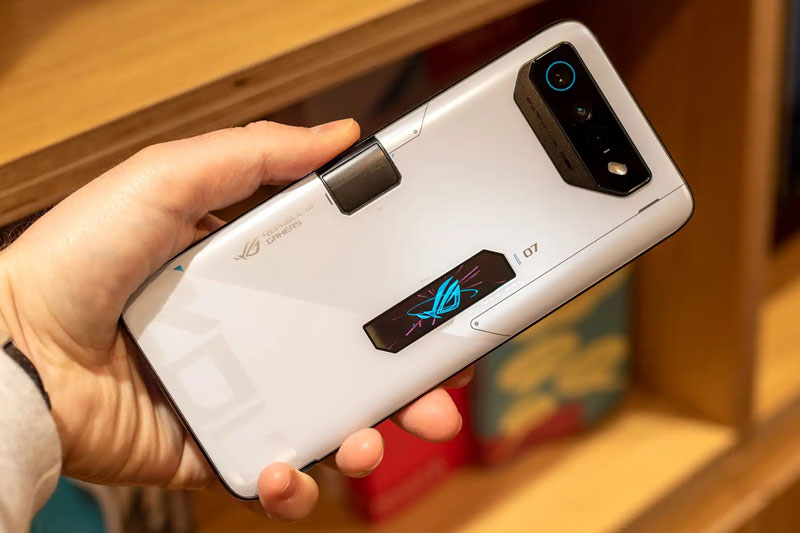 Asus ROG Phone 7 và ROG Phone 7 Ultimate trình làng, giá từ 21,49 triệu đồng