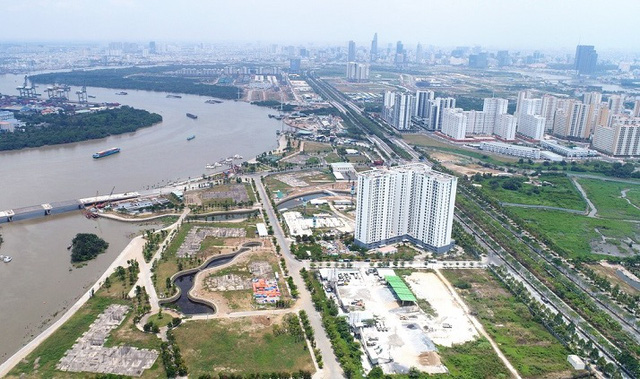 Giao dịch bất động sản “ấm” dần lên