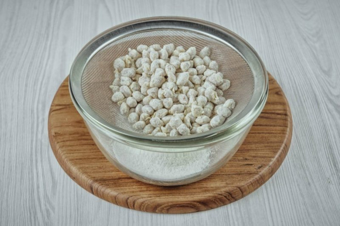 Mách bạn cách làm đậu phộng ăn vặt tại nhà cực nhanh chỉ với 30 phút