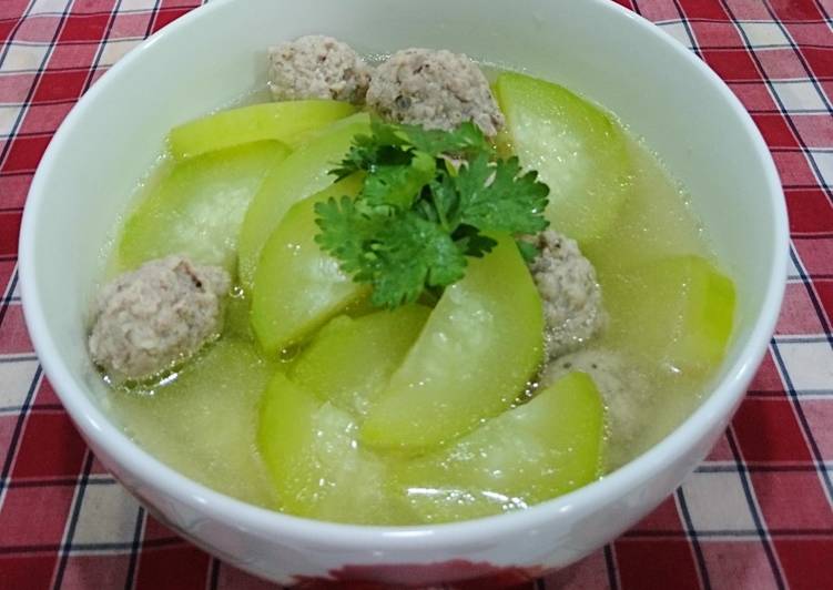 5 món canh giải nhiệt cho bà bầu ngày hè