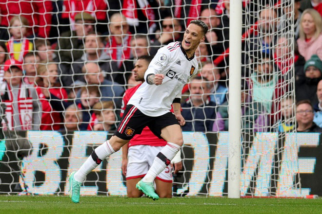 Thắng đẹp Nottingham, MU vững vàng trong Top 4