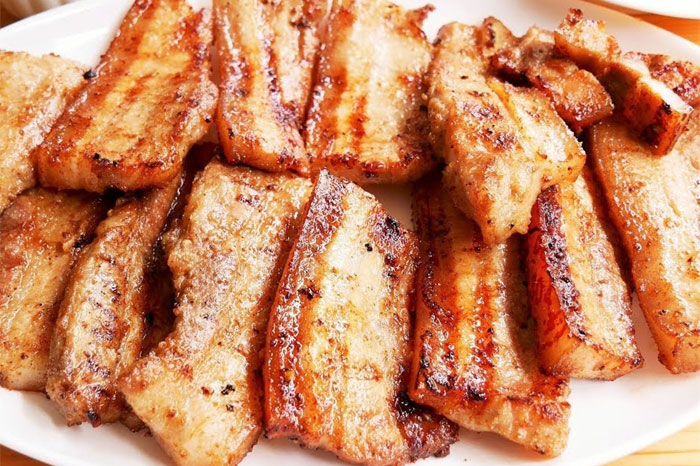 Nướng thịt ba chỉ bằng nồi chiên không dầu tuyệt ngon 