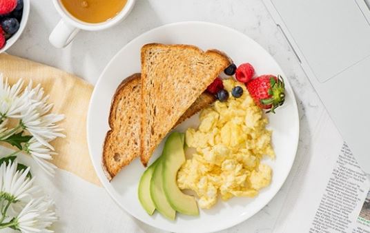 Làm thế nào để ăn uống khỏe mạnh và không tăng cân?