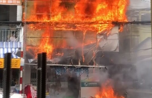 Kiên Giang: Đang điều tra nguyên nhân vụ cháy gây thiệt hại 2 nhà dân