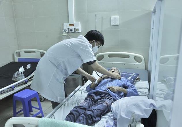 Tăng cường thu dung, điều trị ca bệnh COVID-19