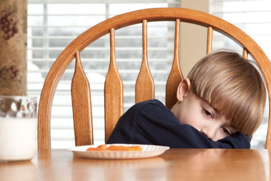 Trẻ bị viêm loét dạ dày nên ăn như thế nào?