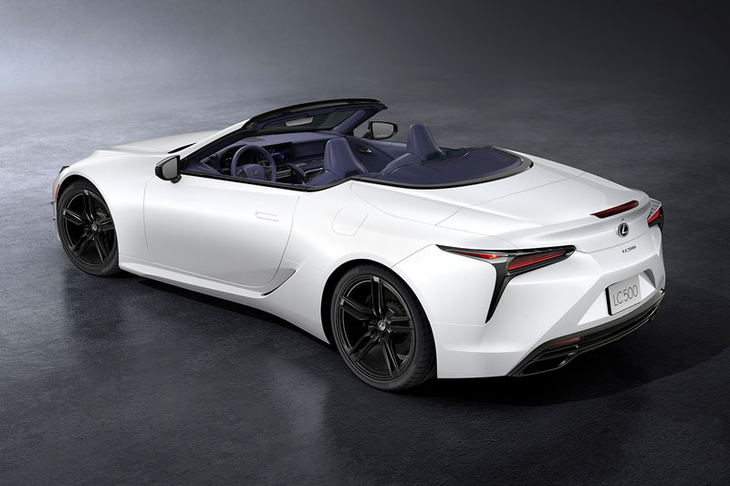Cận cảnh phiên bản đặc biệt của Lexus LC 500 2024