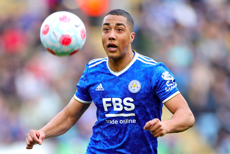 4 mục tiêu miễn phí Ten Hag có thể đem về Man United hè này