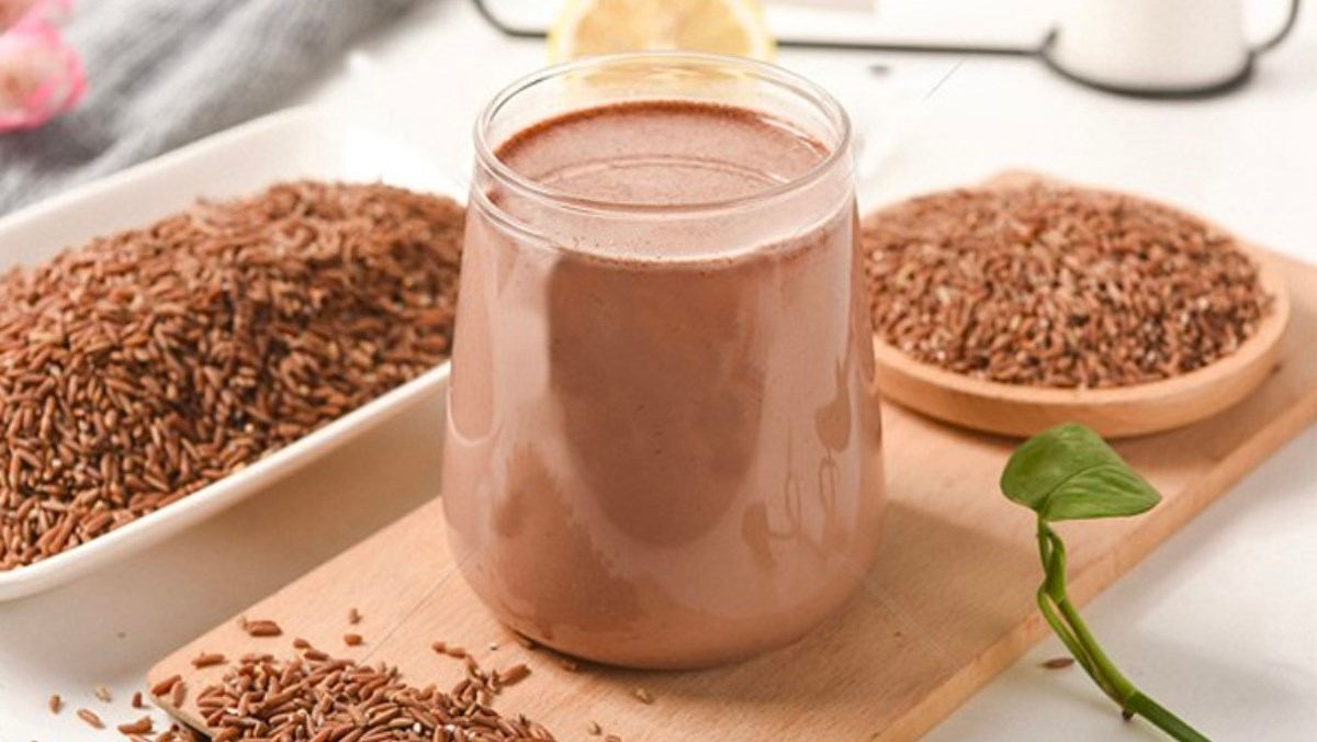 Công thức nấu sữa gạo lứt hạt điều thơm ngon, bổ dưỡng cho cả gia đình 