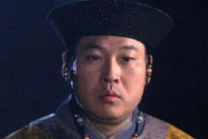 Thái giám ngoại quốc đầu tiên khiến cả một triều đại Trung Hoa lụi tàn 