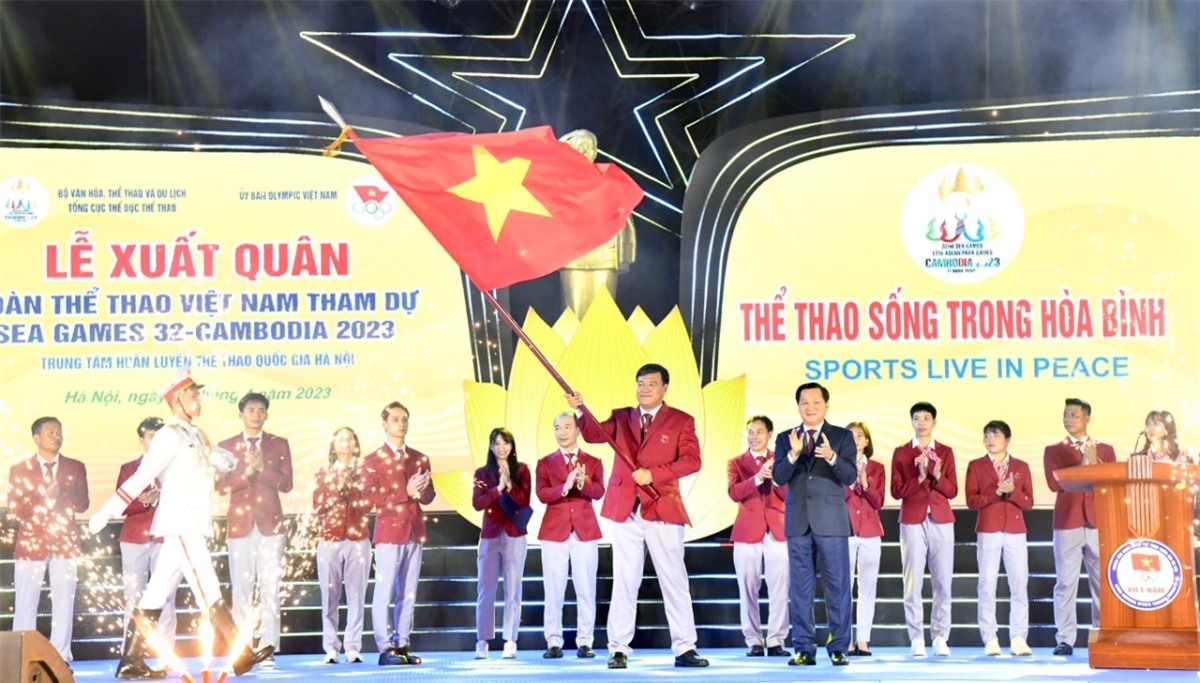 Đoàn TTVN xuất quân SEA Games 32 doan TTVN xuat quan SEA Games 32