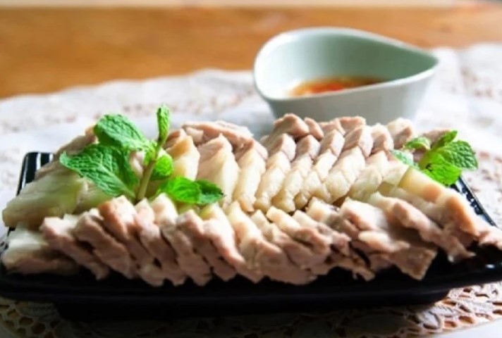 Bí quyết luộc thịt lợn ngon, mềm ngọt, không bị hôi 