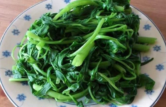 Mẹo giúp món rau xào luôn xanh mướt, giòn ngon 