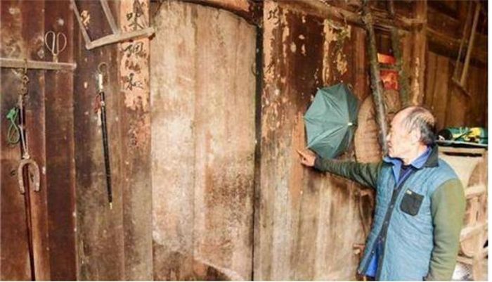 Quy&#x1EBF;t kh&#xF4;ng b&#xE1;n nh&#xE0; 400 tu&#x1ED5;i, l&#xE3;o n&#xF4;ng cho&#xE1;ng khi chuy&#xEA;n gia &#x111;&#x1ECB;nh gi&#xE1; 2.700 t&#x1EF7; 