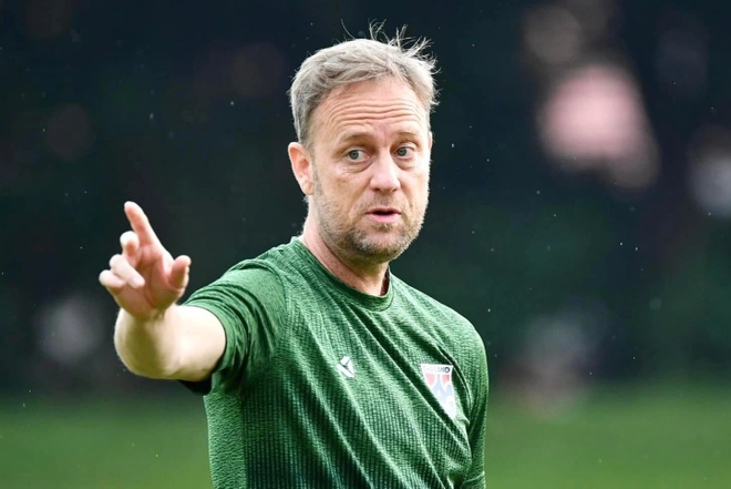 CLB CAHN xác nhận đàm phán với HLV Polking