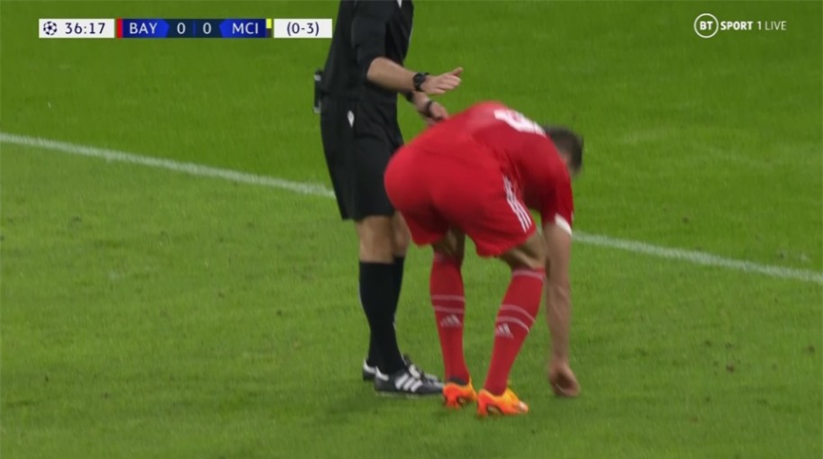 Khiến Haaland đá hỏng 11m, sao Bayern được khen ngợi hết lời 2 Khiến Haaland đá hỏng 11m, sao Bayern được khen ngợi hết lời 2