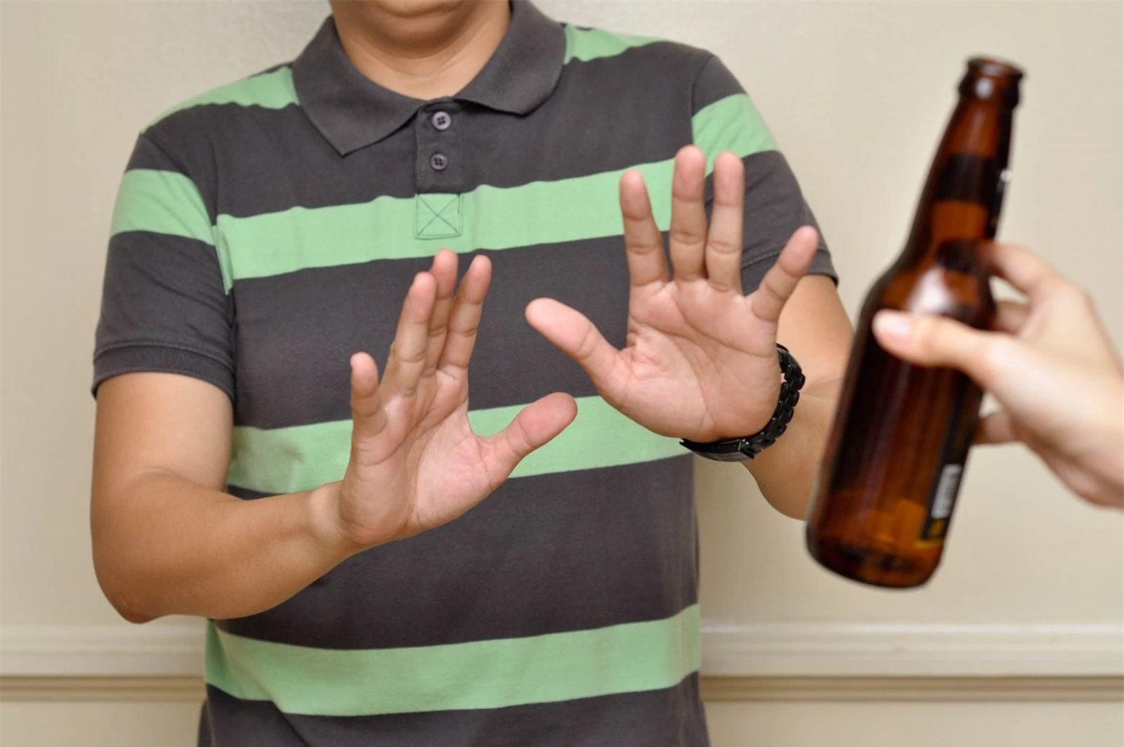 6 nhóm người cần kiêng rượu bia tuyệt đối không sẽ nguy hiểm