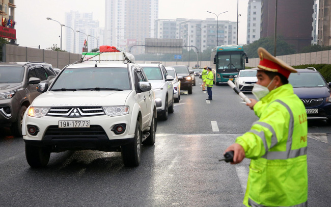 Thủ tướng chỉ thị tăng cường bảo đảm trật tự, an toàn giao thông đường bộ trong tình hình mới
