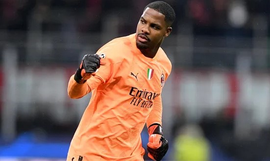 MU muốn gây sốc với Mike Maignan