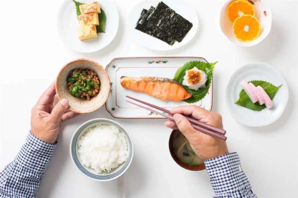 10 nguyên tắc vàng khi ăn uống giúp người Nhật khỏe mạnh, trường thọ