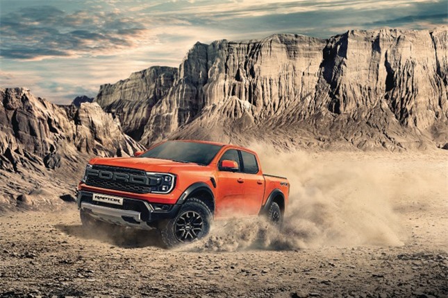 Đánh giá Ford Ranger Raptor 2023 mới về Việt Nam ảnh 5