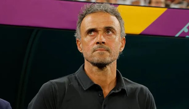 Chelsea đánh trượt hồ sơ của HLV Luis Enrique