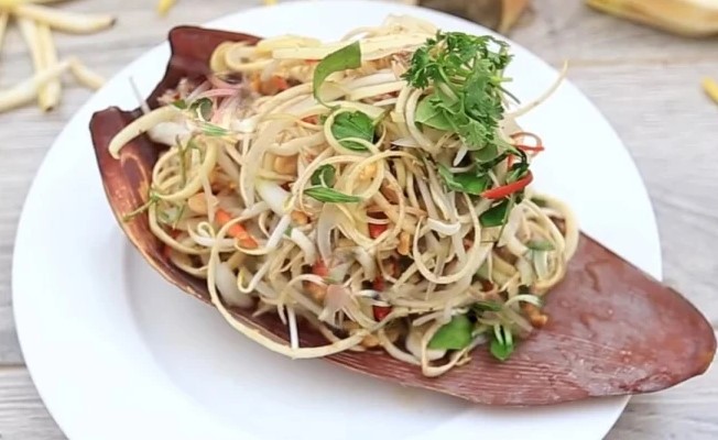 Cách làm nộm hoa chuối thơm ngon, tốt cho sức khỏe 