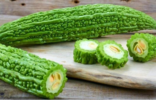 Lý do mẹ sau sinh không nên ăn mướp đắng