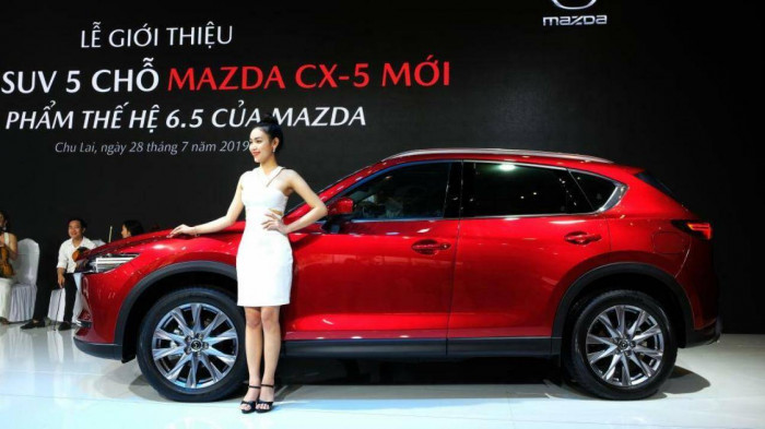 Mazda CX-5 tiếp tục bỏ xa các đối thủ về doanh số