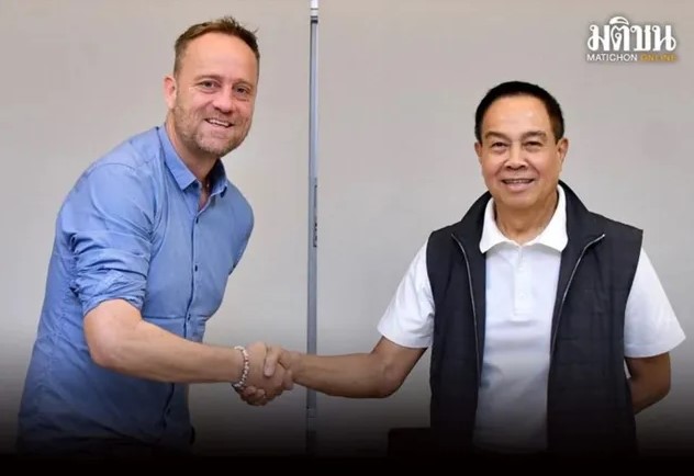 HLV Polking gia hạn hợp đồng thêm 3 tháng với tuyển Thái Lan