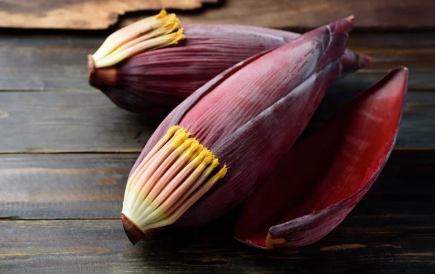 Công dụng bất ngờ từ hoa chuối không phải ai cũng biết 