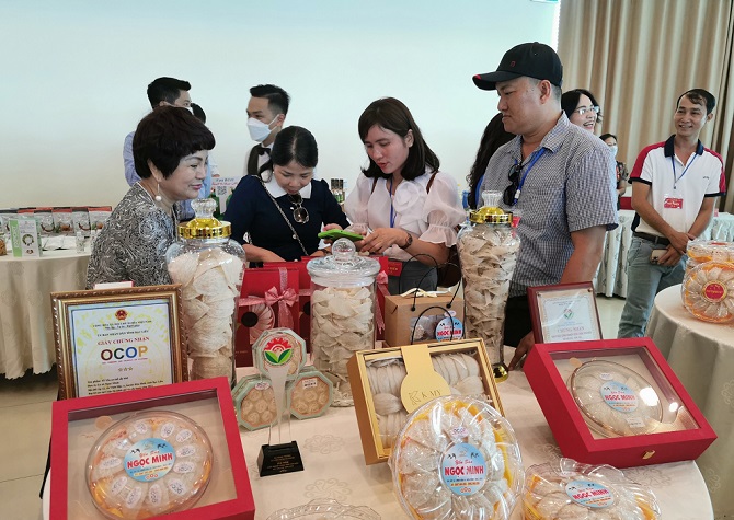 Trung Quốc mở “lối xanh” thông quan cho nông, thủy sản Việt Nam qua cửa khẩu Hà Khẩu - Lào Cai