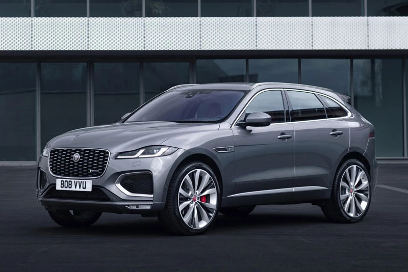 7. Jaguar F-Pace 2023.