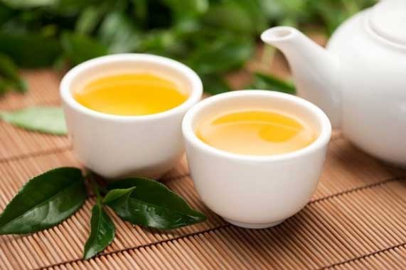 Muốn giảm cân cứ tích cực uống 4 cốc nước này, mỡ thừa nhiều đến mấy cũng giảm nhanh trông thấy