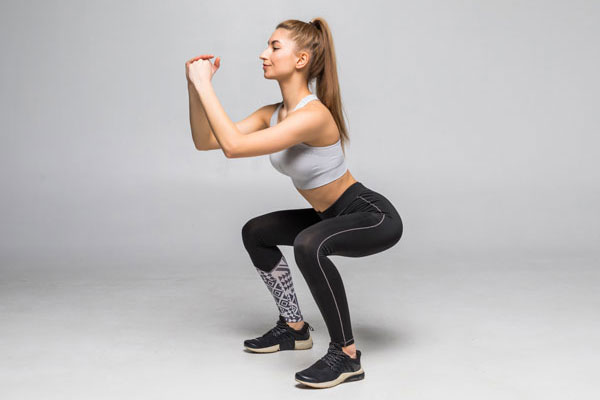 Tập squat mang lại hiệu quả cao cho việc giảm cân