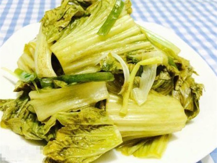 Cách muối dưa cải ngon, vàng ươm, thơm nức - 2