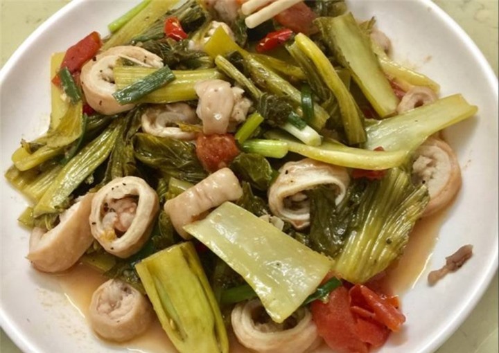 Cách làm lòng xào dưa thơm ngon, trắng giòn - 2