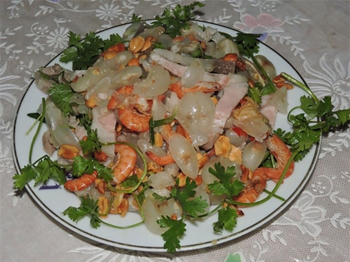 Món gỏi độc nhất của xứ Quảng làm từ trái cây dân dã khiến bao thực khách say mê - 8