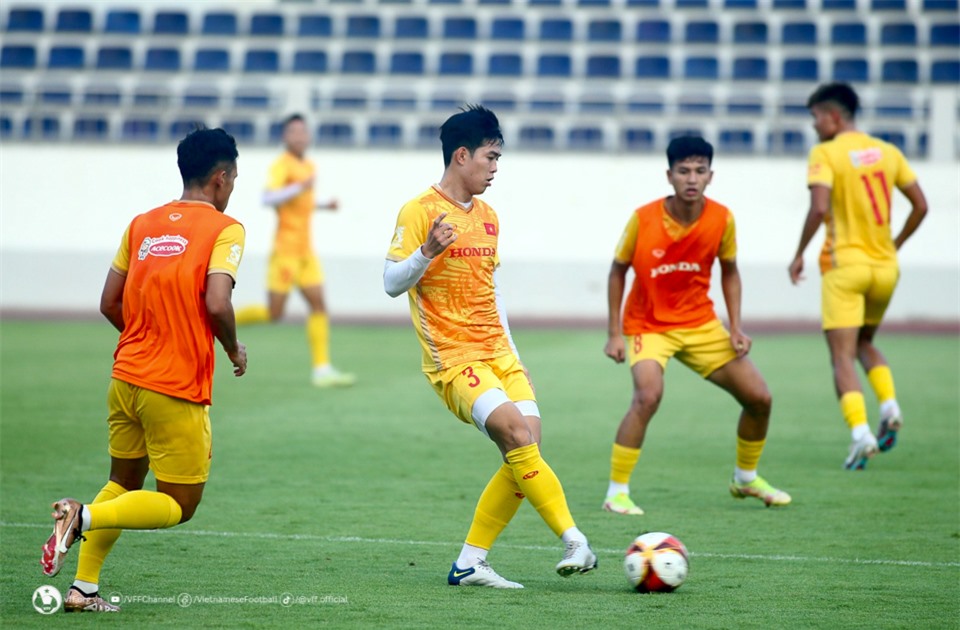U22 Việt Nam Thử xịt liệu đốt có kêu 2 U22 Việt Nam Thử xịt liệu đốt có kêu 2