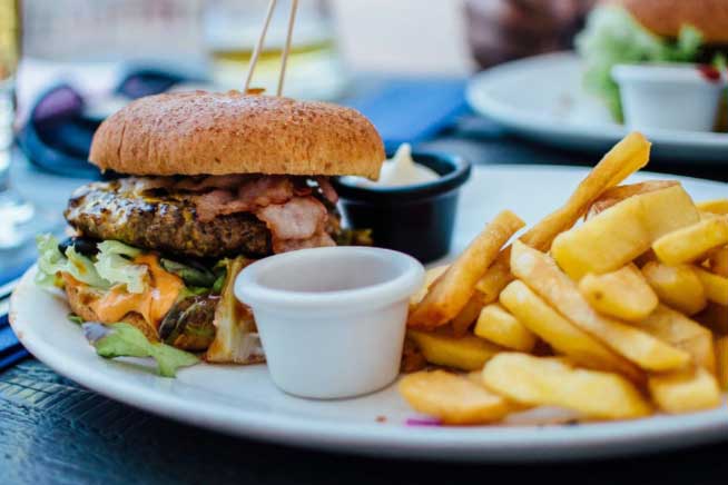 3 loại thực phẩm làm giảm chiều cao nhưng nhiều trẻ thích mê