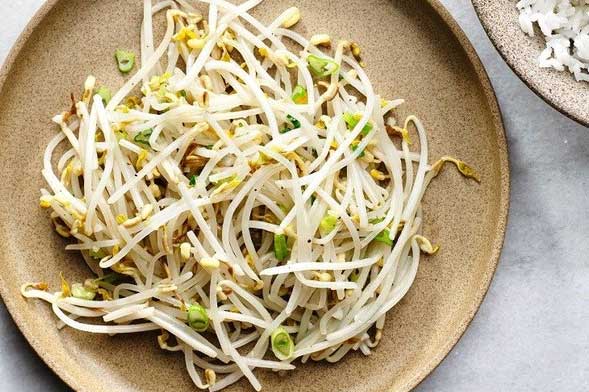 Giá đỗ cực tốt nhưng khi ăn nhất định phải tránh điều này