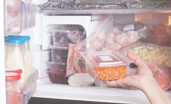 Những mẹo dễ làm giúp bạn tránh ngộ độc trong mùa nắng nóng