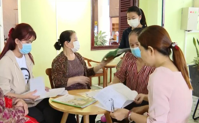 Tiền tiết kiệm bị chuyển thành mua bảo hiểm