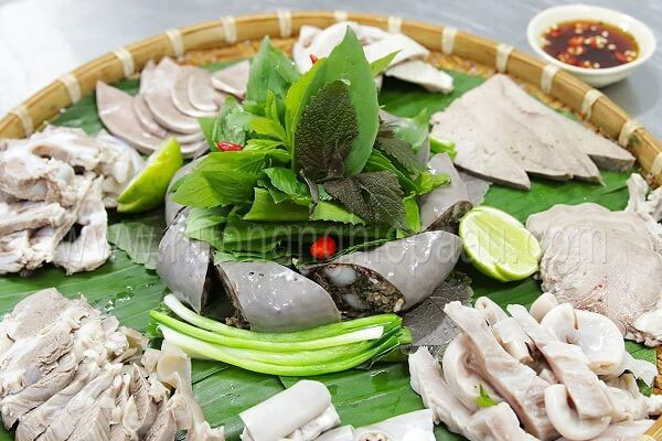 Lòng lợn - món nhiều người Việt nghiện mê mẩn sẽ trở thành 'thuốc độc' nếu ăn theo cách này