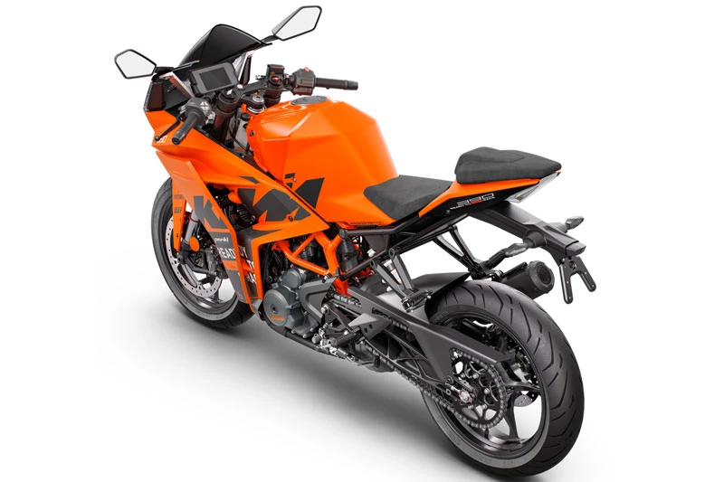 8. KTM RC390.