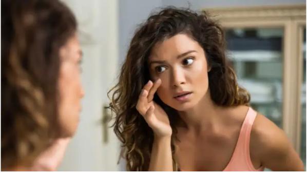 3 bài tập giúp giảm quầng thâm mắt