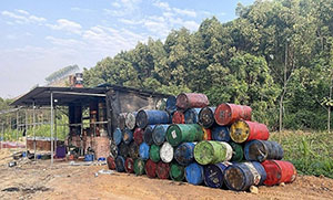 Cơ sở tái chế dầu nhớt trái phép ở Nghệ An bị phạt 175 triệu đồng