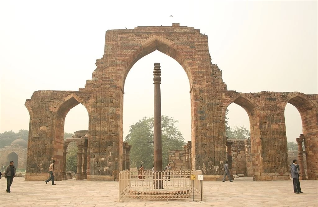 Ấn Độ: Bí ẩn kỳ quan cổ đại 1.600 năm tuổi không hề bị gỉ sét