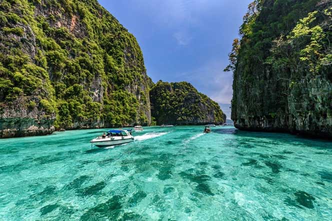 Đắm chìm trong vẻ quyến rũ của vịnh Pi Leh (Thái Lan)